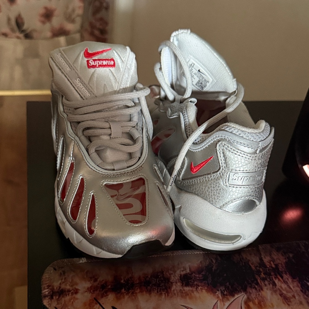 Supreme Silver Red Sneakers with Sporty Design